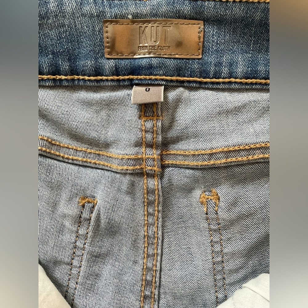 NWOT, Kurt from the Kluth “Natalie” Boot Cut Mid Rise Blue Jeans, Size 0 - Picture 5 of 9